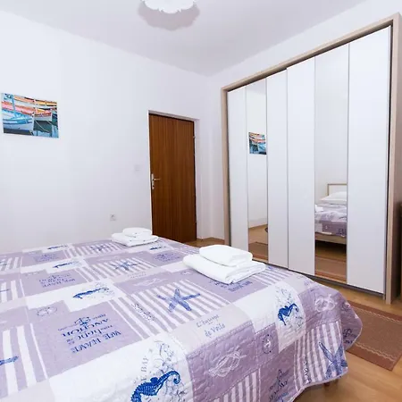 Apartment Tina Trogir